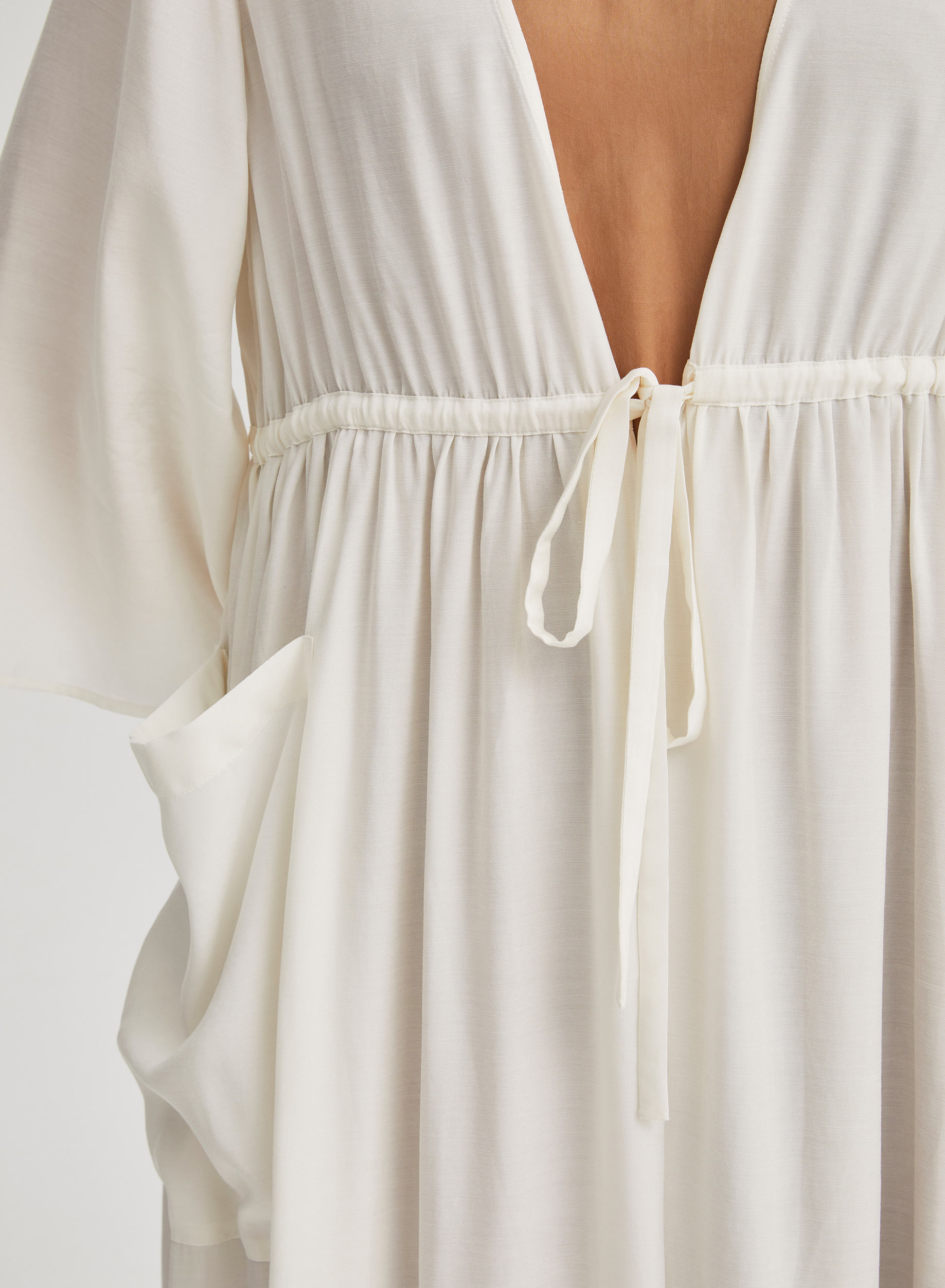 White Classic Kimono Drawstring Robe | Trends in lifestyle