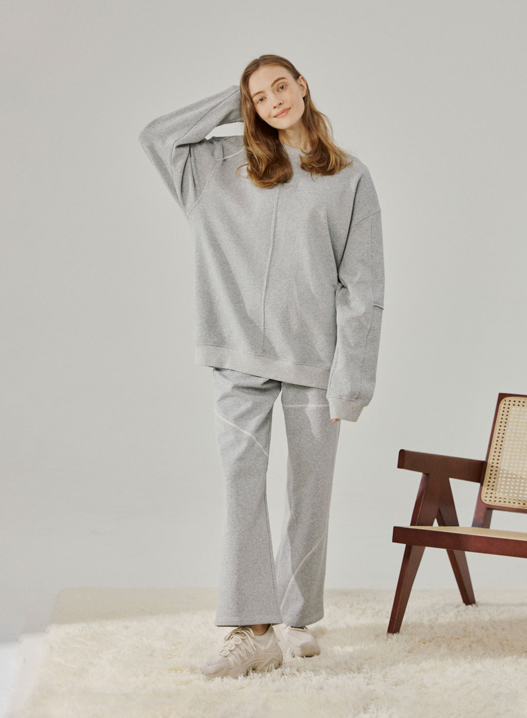 https://appapi.naploungewear.com/wp-content/uploads/2022/01/Sturdy-Cotton-Flare-Pants-Light-Grey-6.jpg